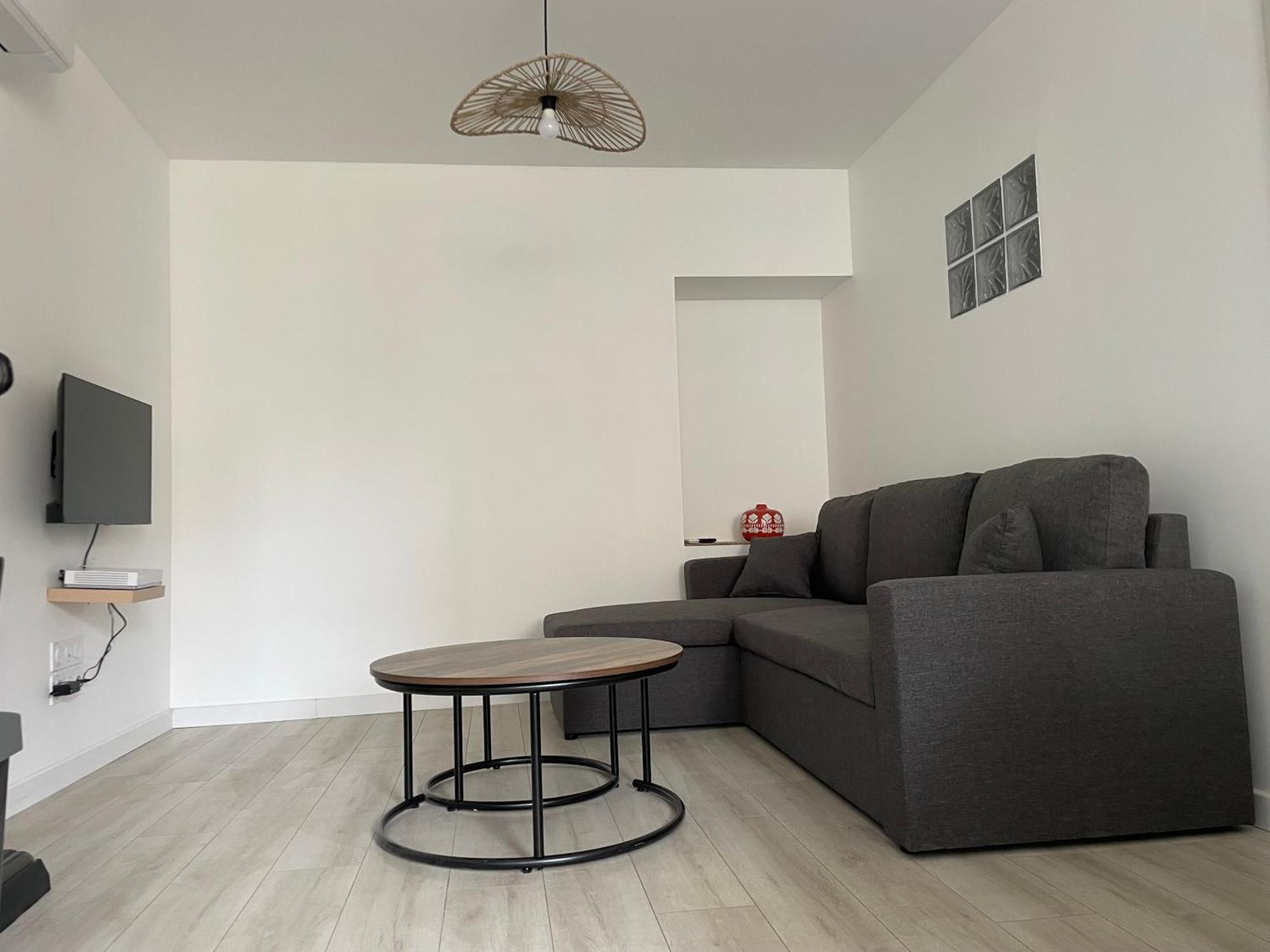 L Exotique Apartment Marlieux Bagian luar foto